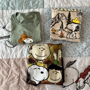 Snoopy Graphic T-Shirts bundle